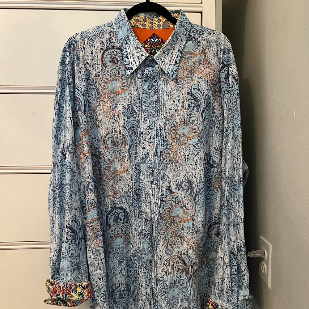 Men’s Robert Graham dress shirt